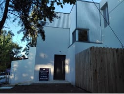 CASA EN VENTA - PUNTA CHICA